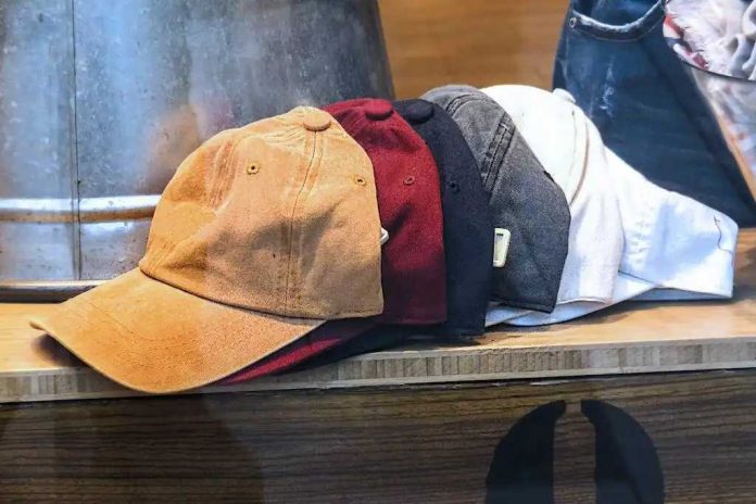 How to wash a hat?