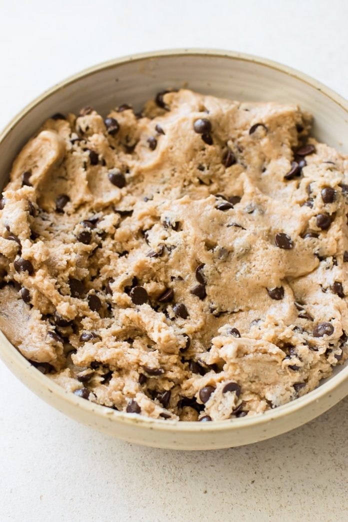 How to make edible cookie dough?